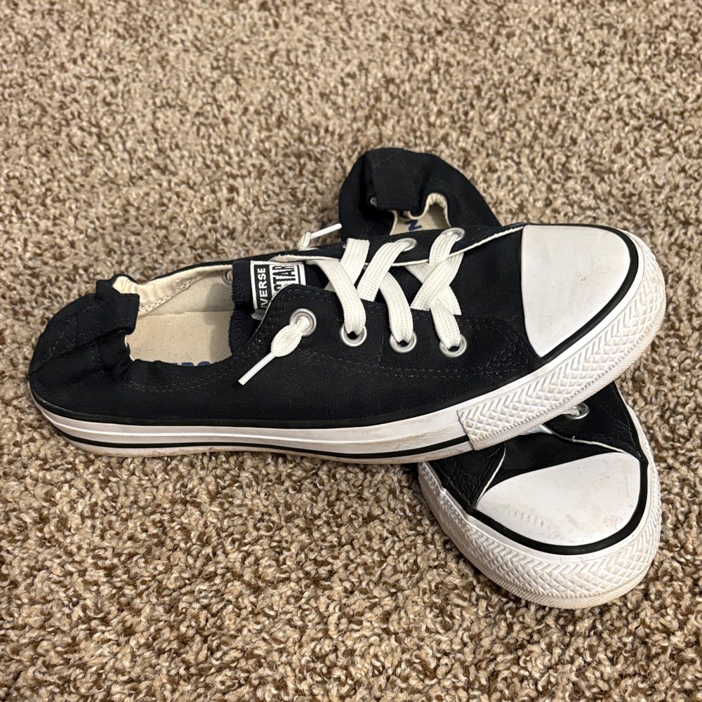 Black converse womens size 10